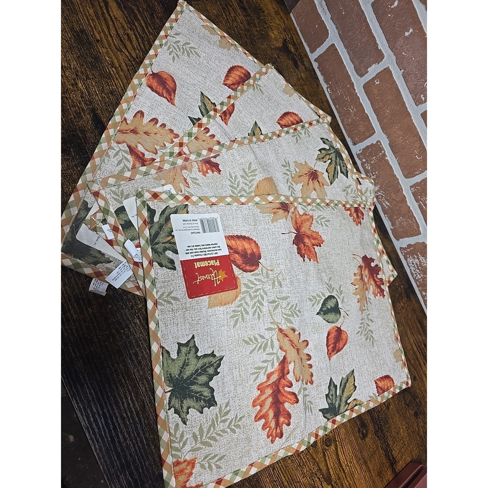Harvest Fall Leaves Placemats Lot of 4 Colorful Harvest Design 13" X 17.5"